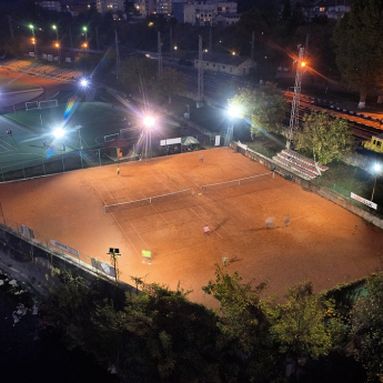 Tennis court Drianovo